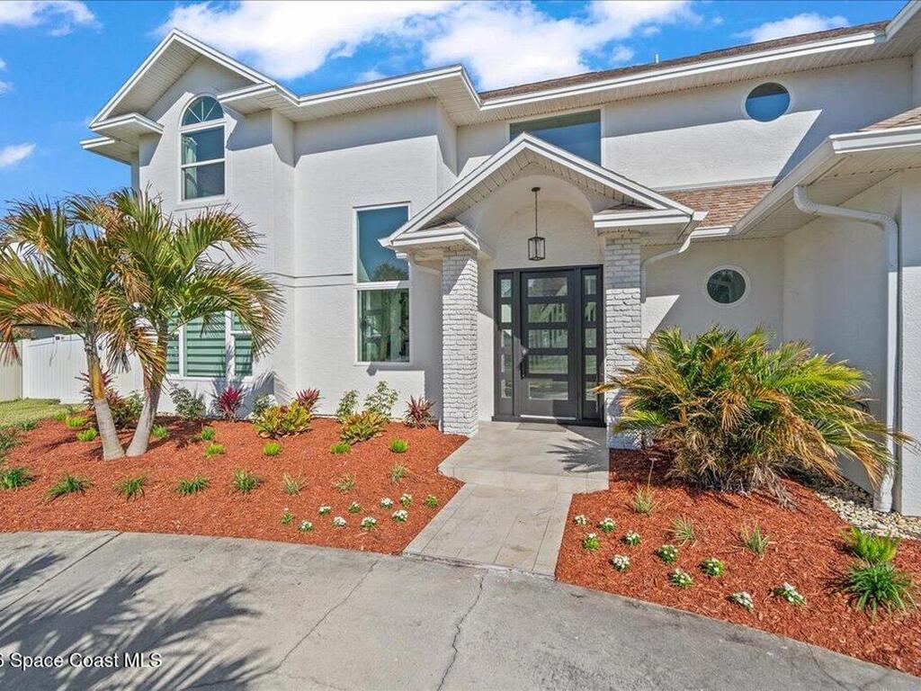 300 Amberjack Place, Melbourne Beach, FL 32951