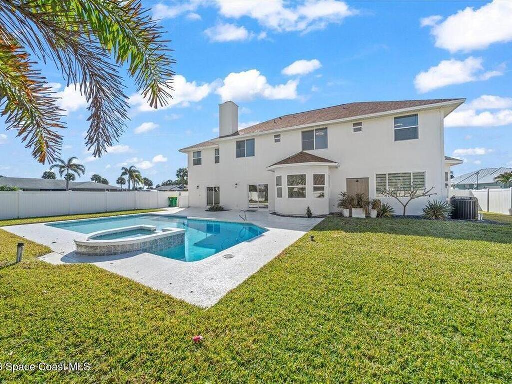 300 Amberjack Place, Melbourne Beach, FL 32951