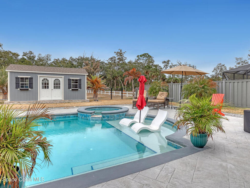 1837 Market Circle, Palm Bay, FL 32905