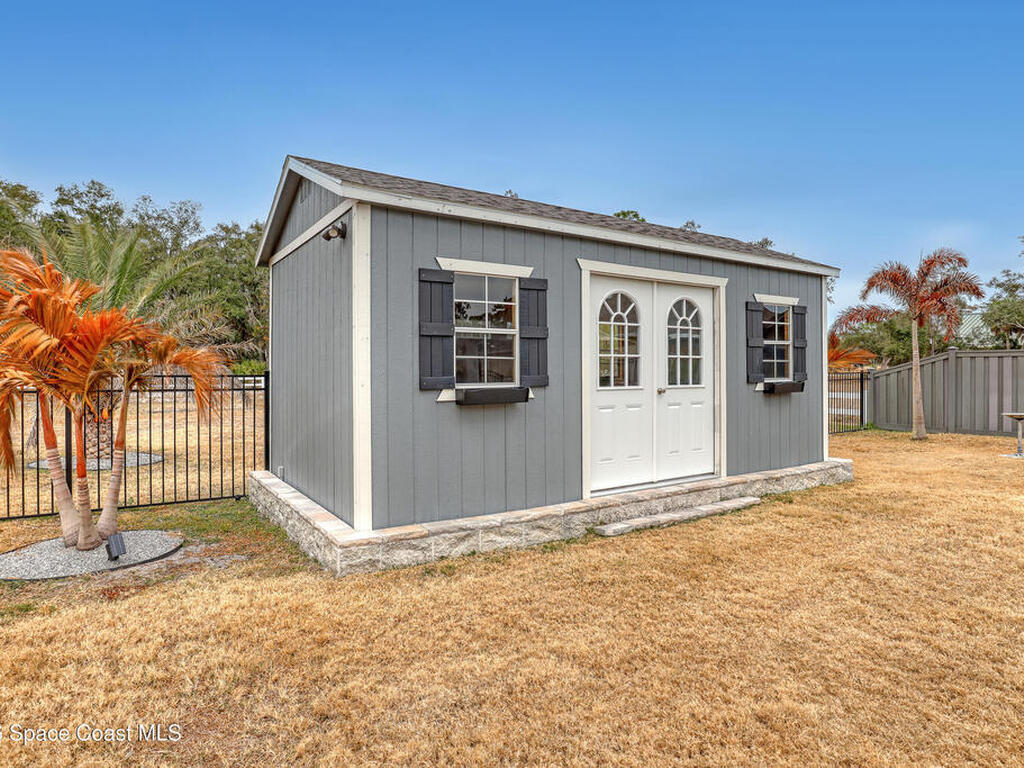 1837 Market Circle, Palm Bay, FL 32905