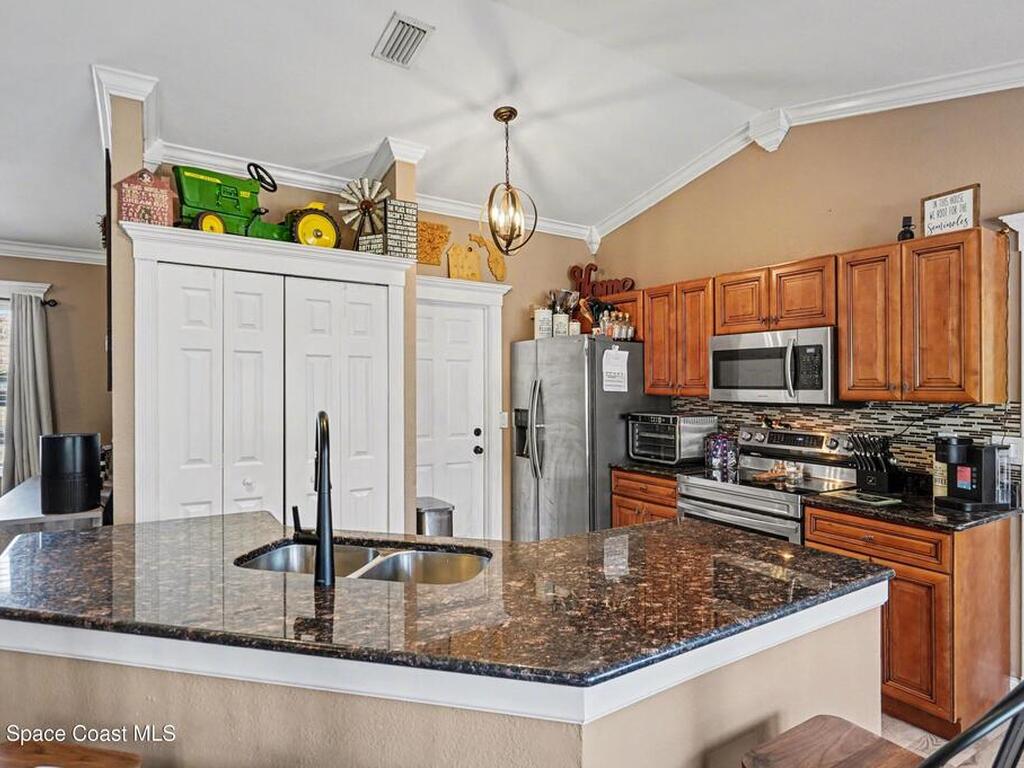 2941 Denver Avenue, Palm Bay, FL 32909