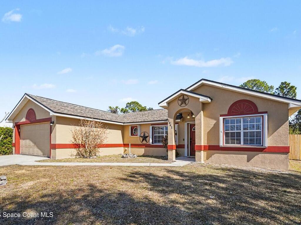2941 Denver Avenue, Palm Bay, FL 32909