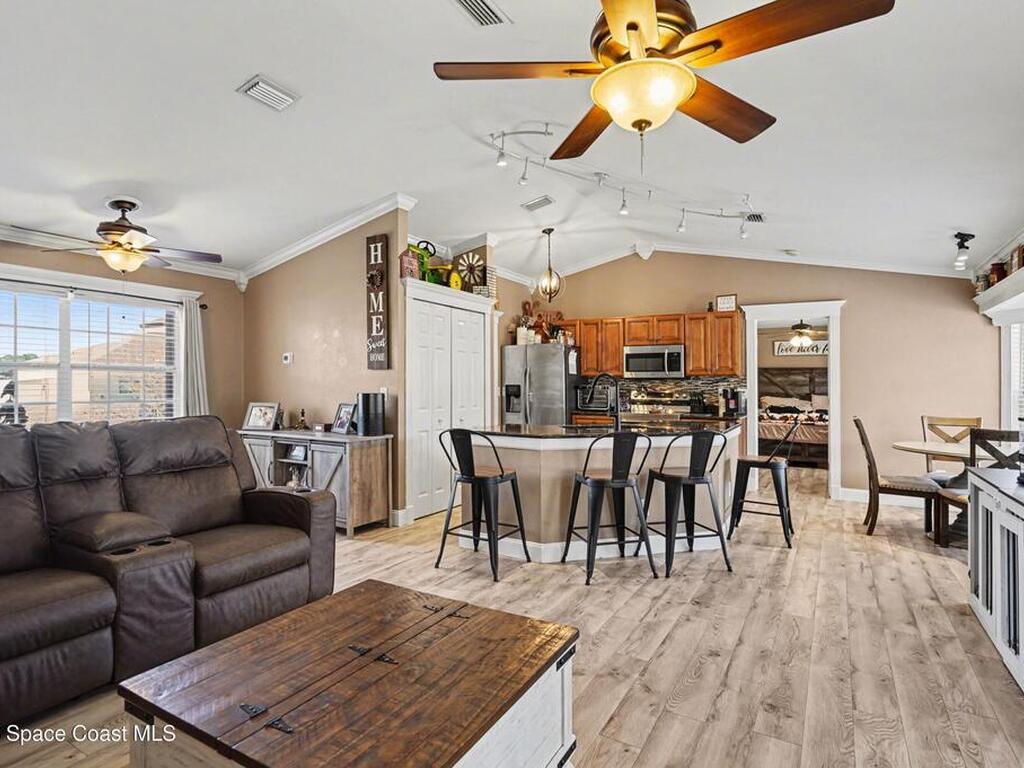 2941 Denver Avenue, Palm Bay, FL 32909