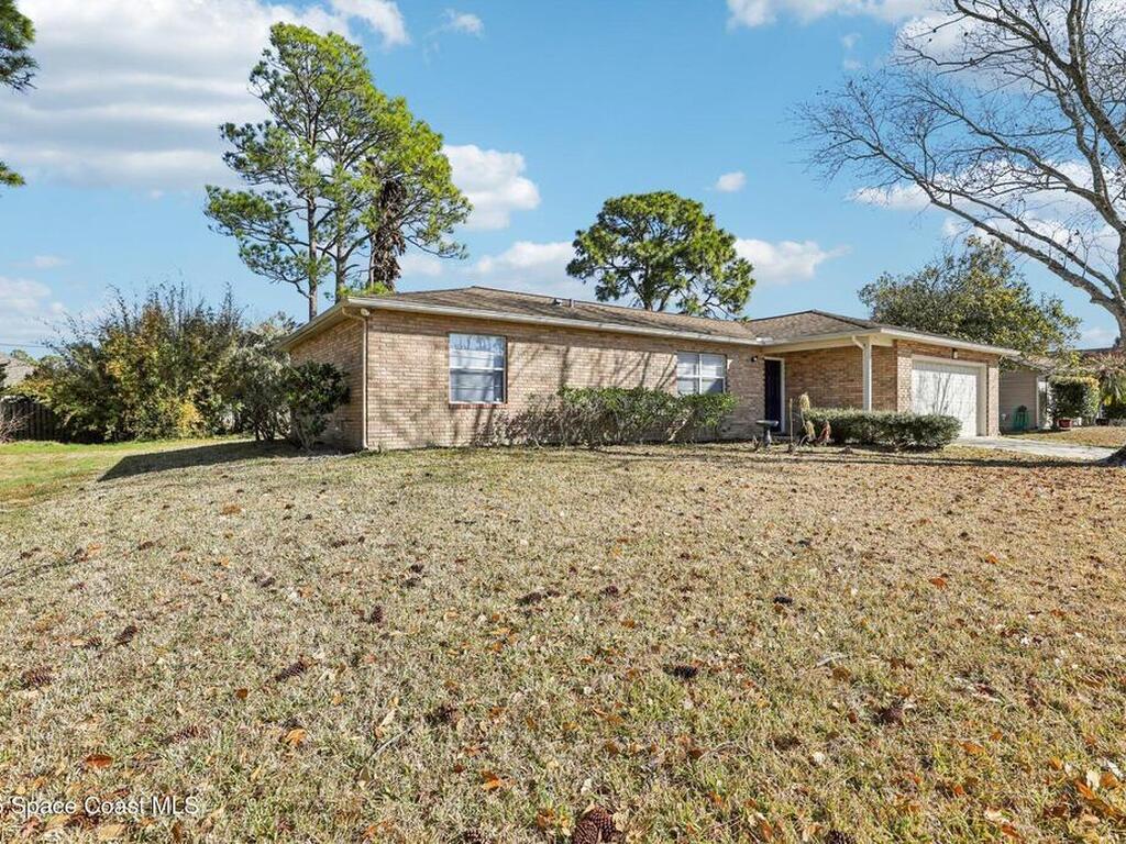 1731 Radisson Street, Palm Bay, FL 32907