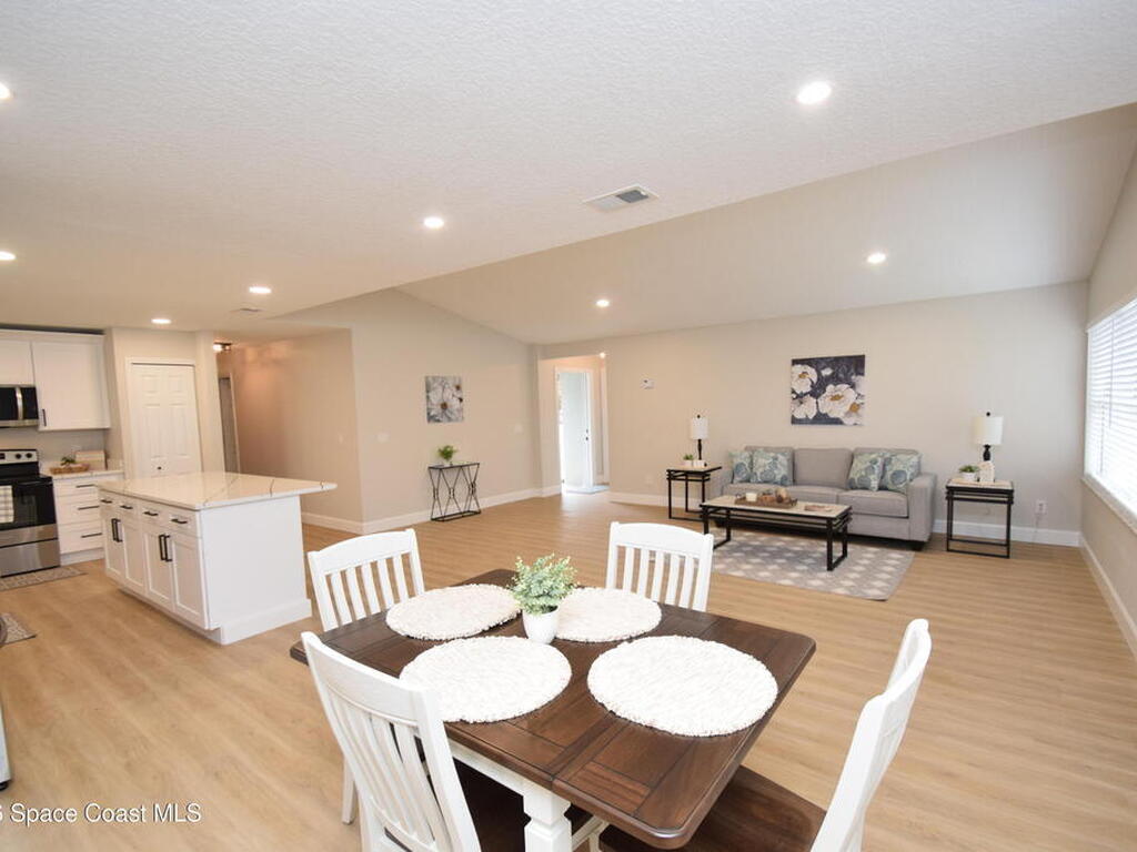 1733 Zaminder Street, Palm Bay, FL 32907