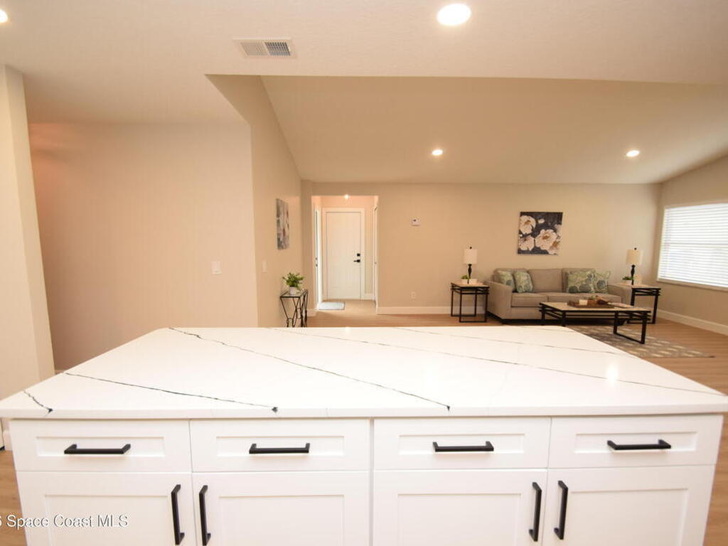 1733 Zaminder Street, Palm Bay, FL 32907