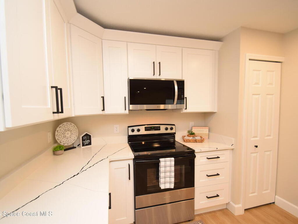 1733 Zaminder Street, Palm Bay, FL 32907