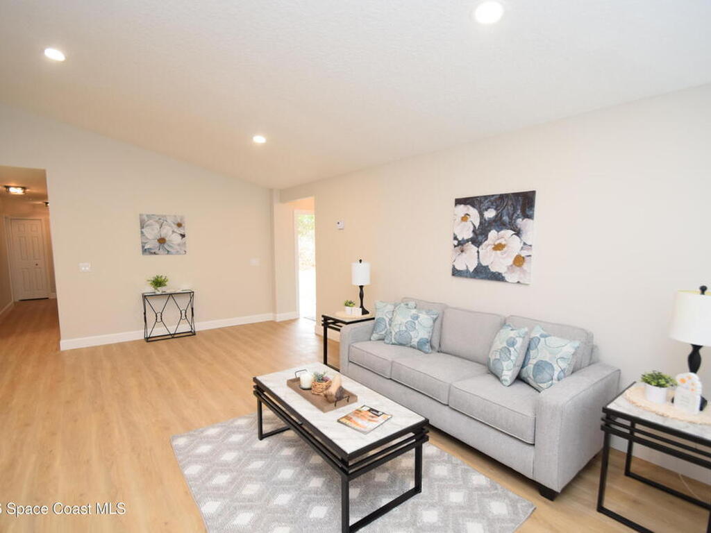 1733 Zaminder Street, Palm Bay, FL 32907