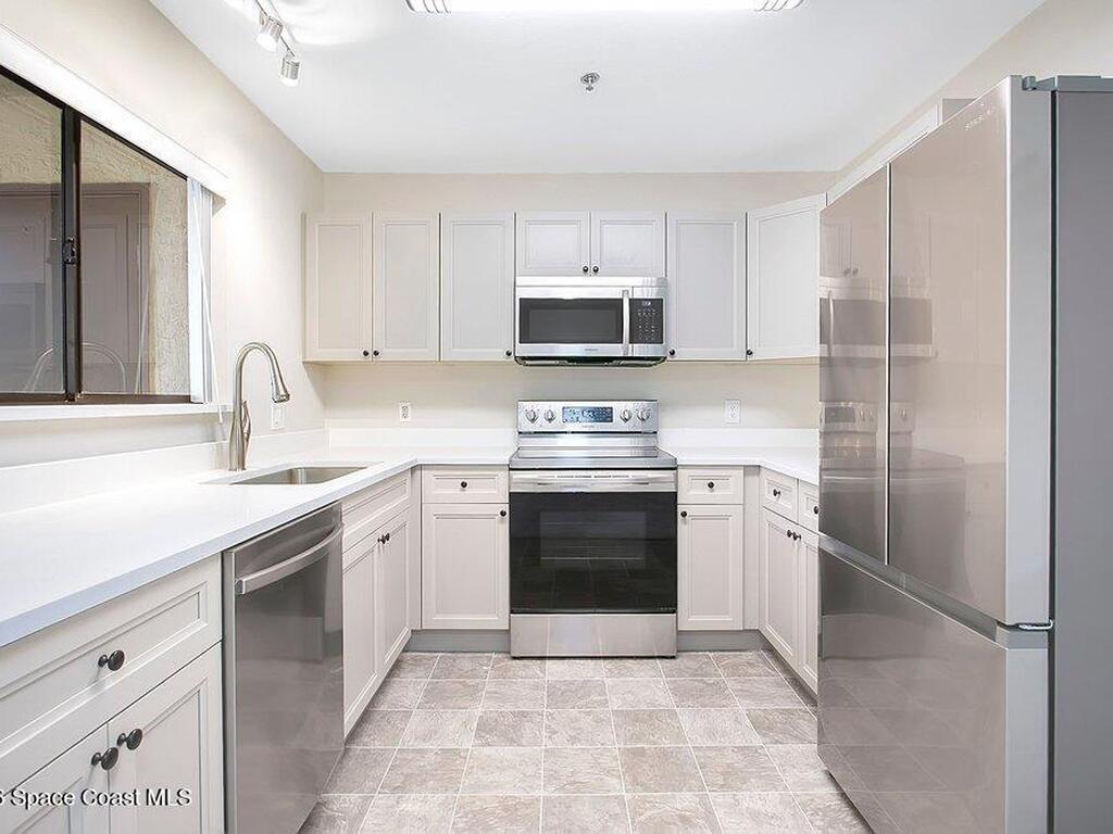 7814 Shadowood Drive, Melbourne, FL 32904