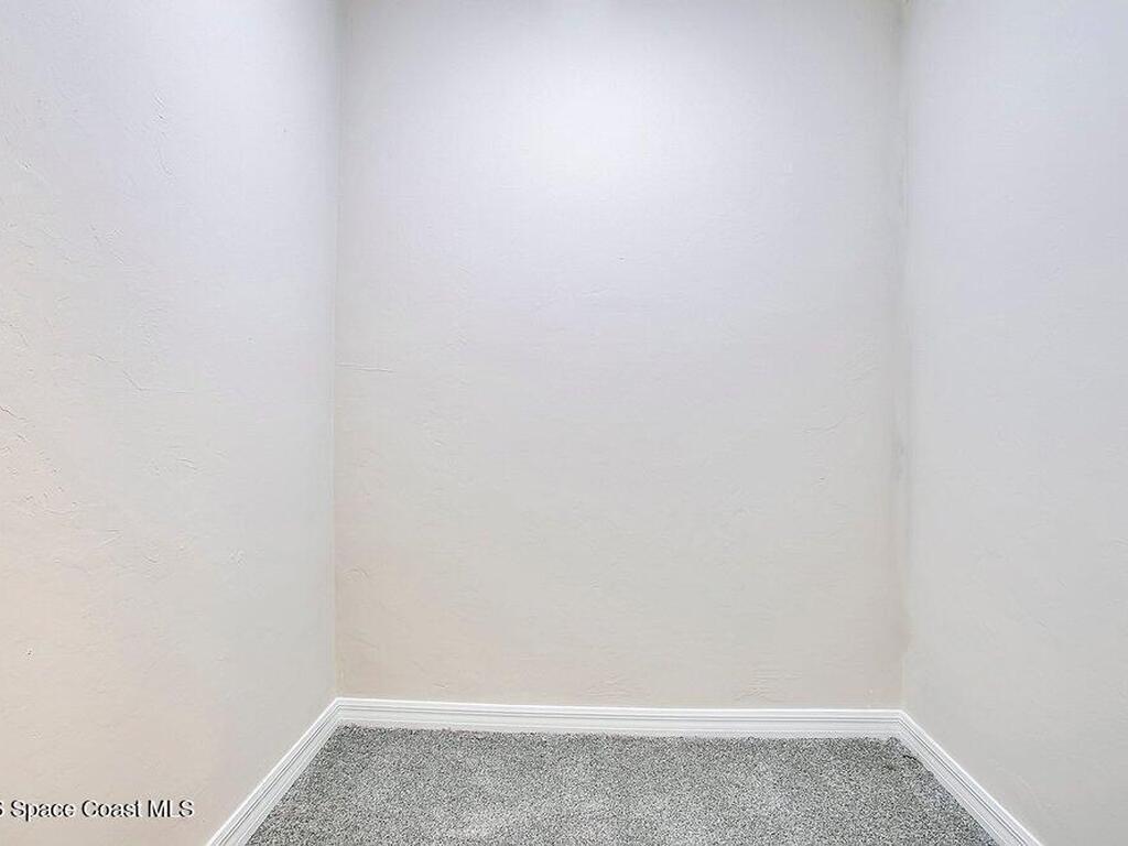 7814 Shadowood Drive, Melbourne, FL 32904