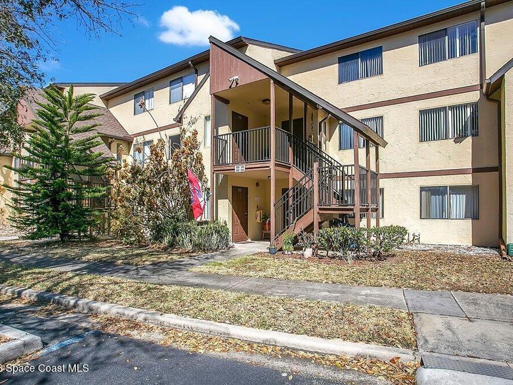 7814 Shadowood Drive, Melbourne, FL 32904