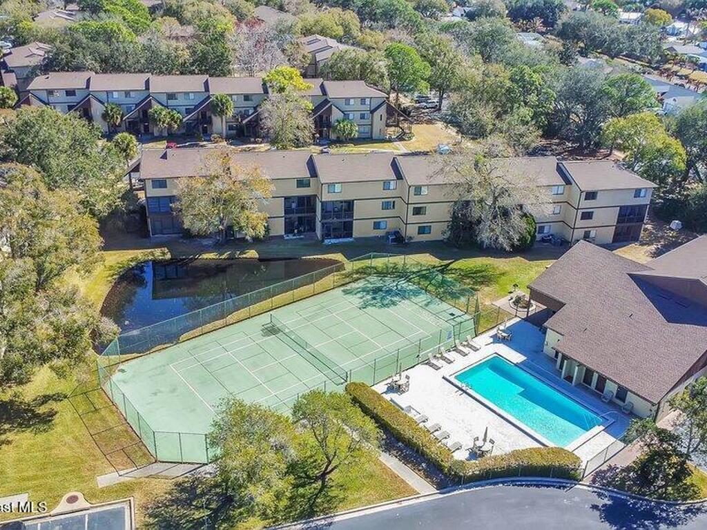 7814 Shadowood Drive, Melbourne, FL 32904