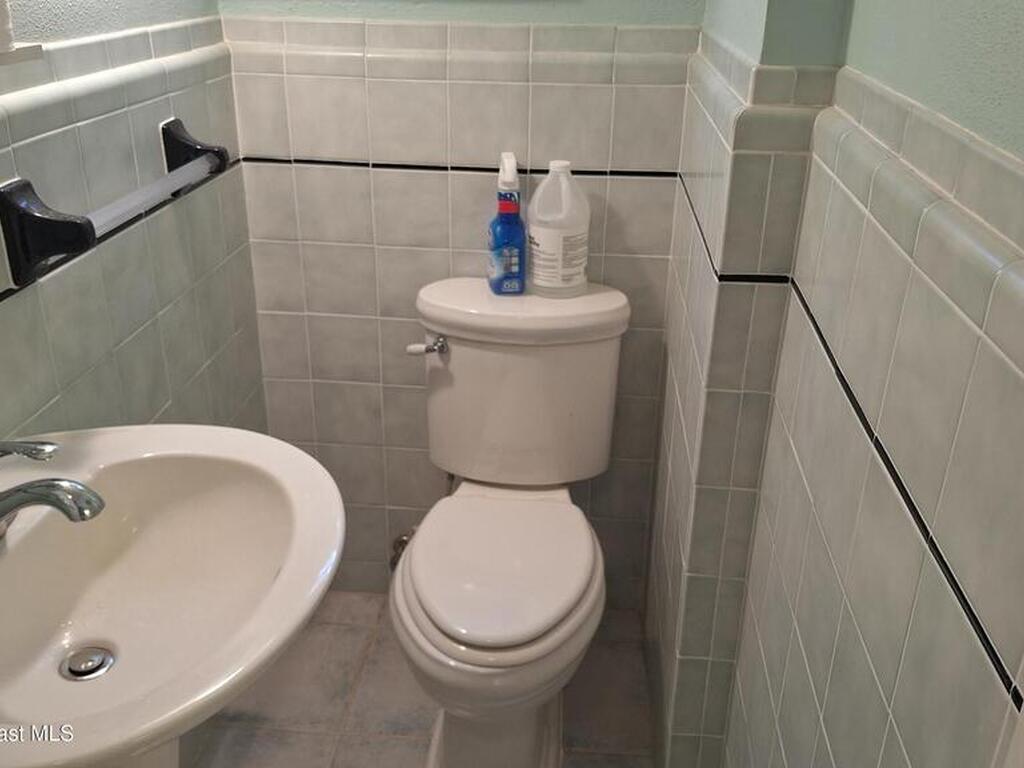 2505 Country Club Dr. Drive, Titusville, FL 32780