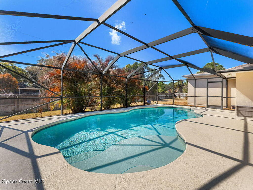 100 Echo Court, Palm Bay, FL 32909