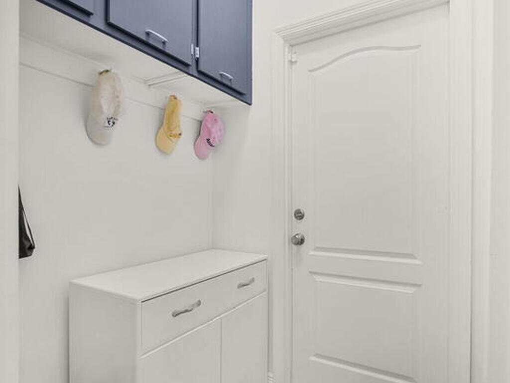 100 Echo Court, Palm Bay, FL 32909