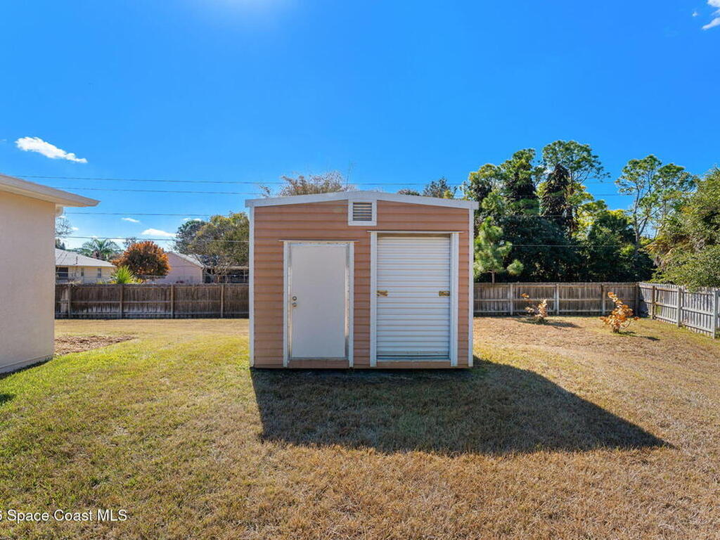 100 Echo Court, Palm Bay, FL 32909