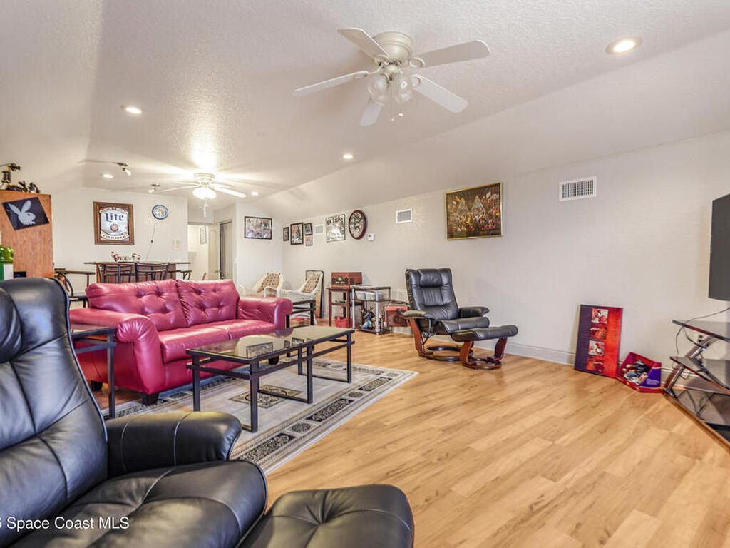 933 Hialeah Street, Rockledge, FL 32955