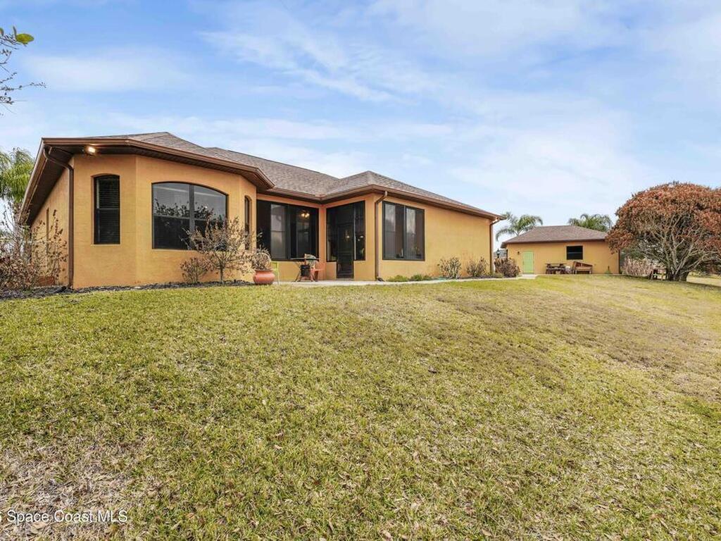 933 Hialeah Street, Rockledge, FL 32955