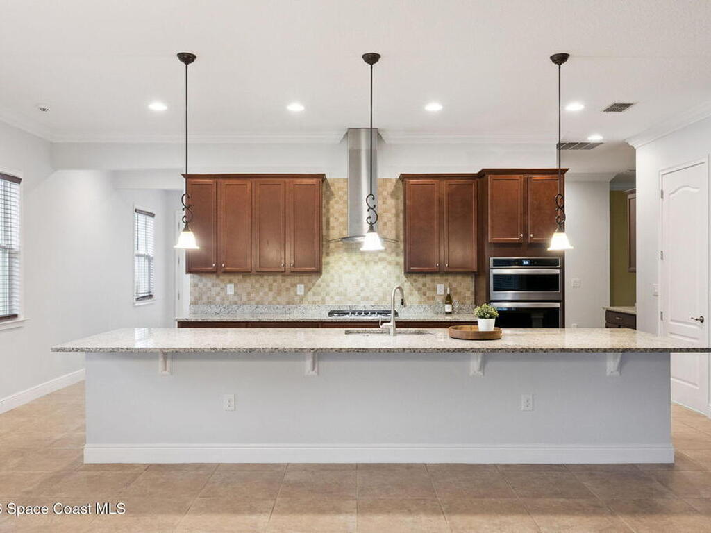 5043 Vantage Court, St. Cloud, FL 34772