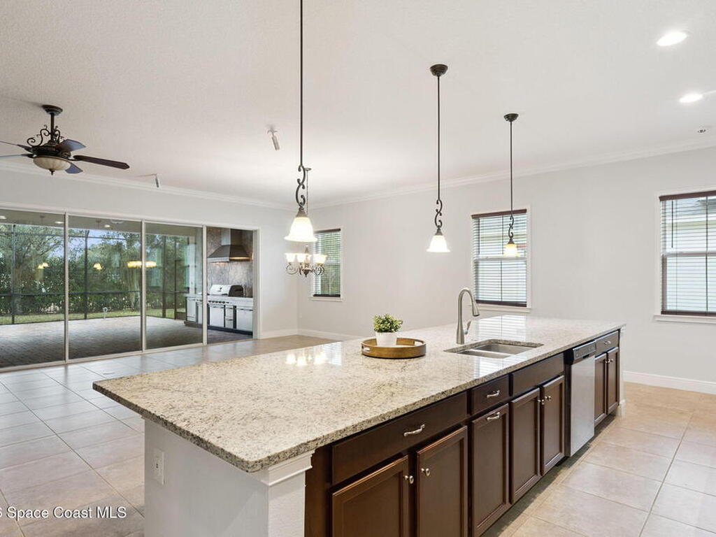 5043 Vantage Court, St. Cloud, FL 34772