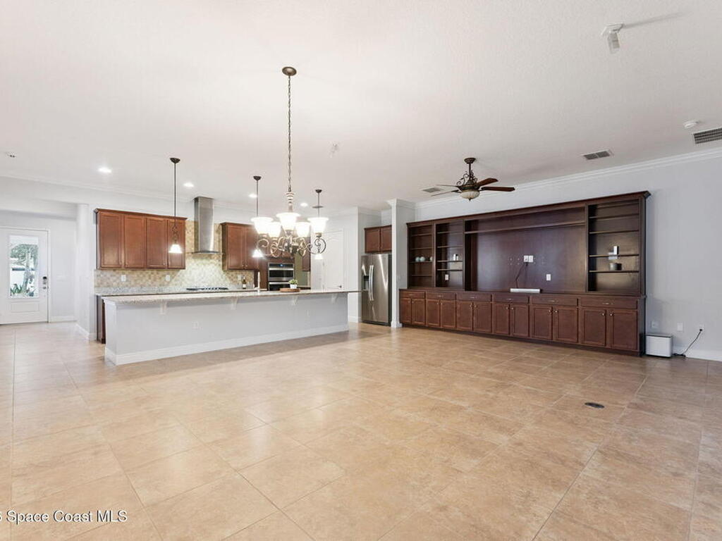 5043 Vantage Court, St. Cloud, FL 34772