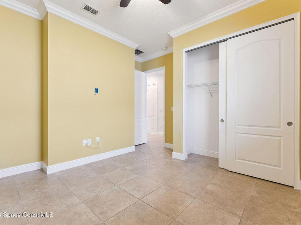 5043 Vantage Court, St. Cloud, FL 34772