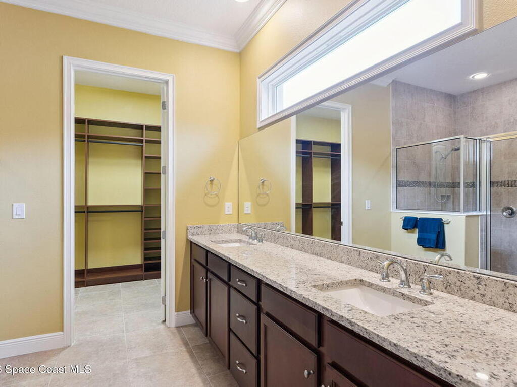 5043 Vantage Court, St. Cloud, FL 34772