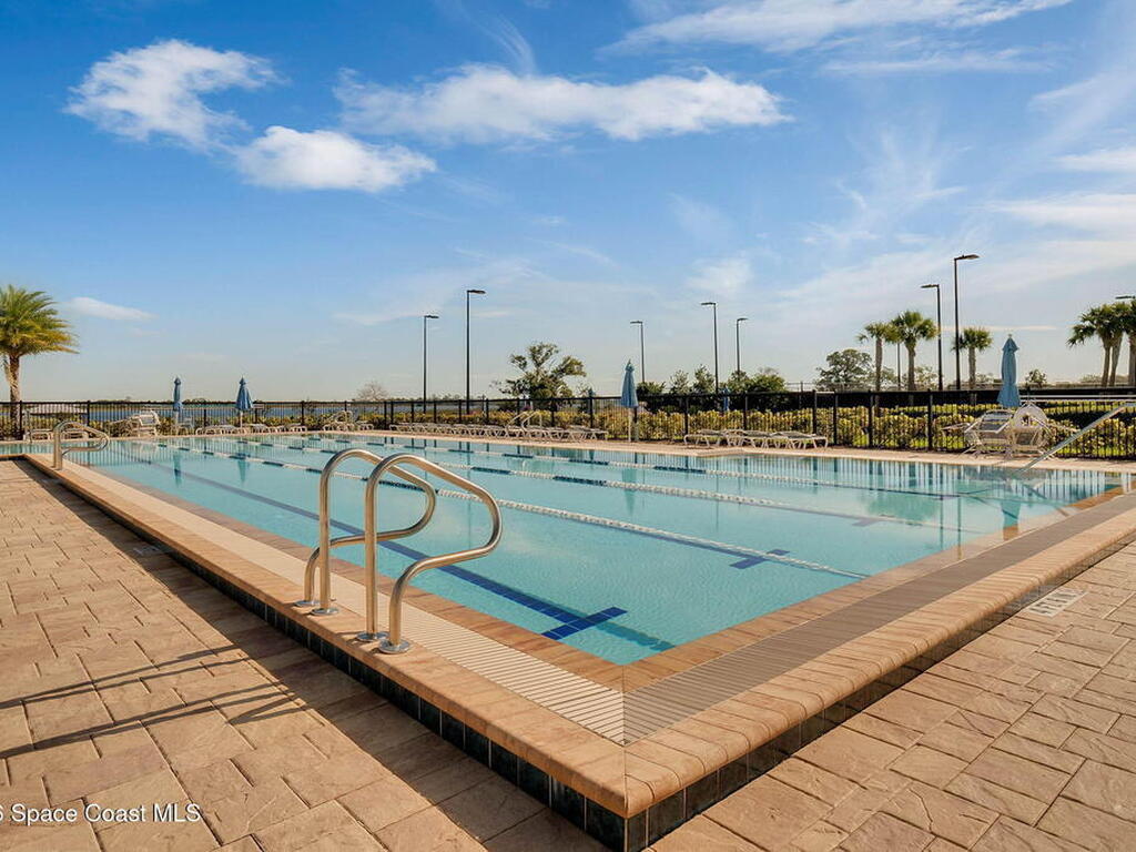 5043 Vantage Court, St. Cloud, FL 34772