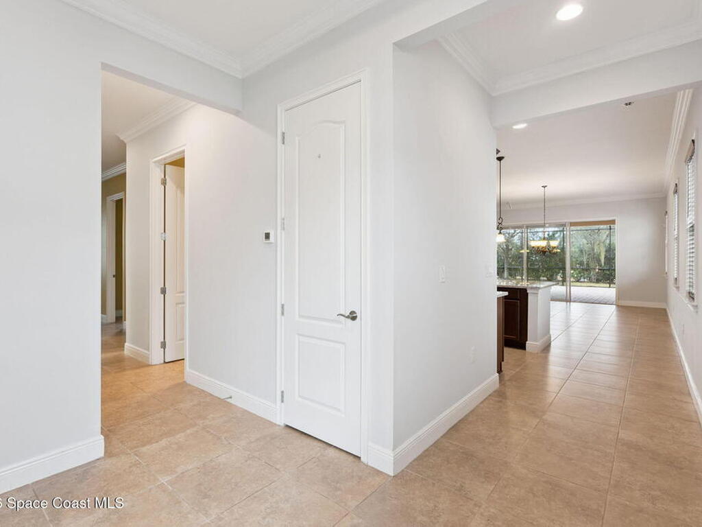 5043 Vantage Court, St. Cloud, FL 34772