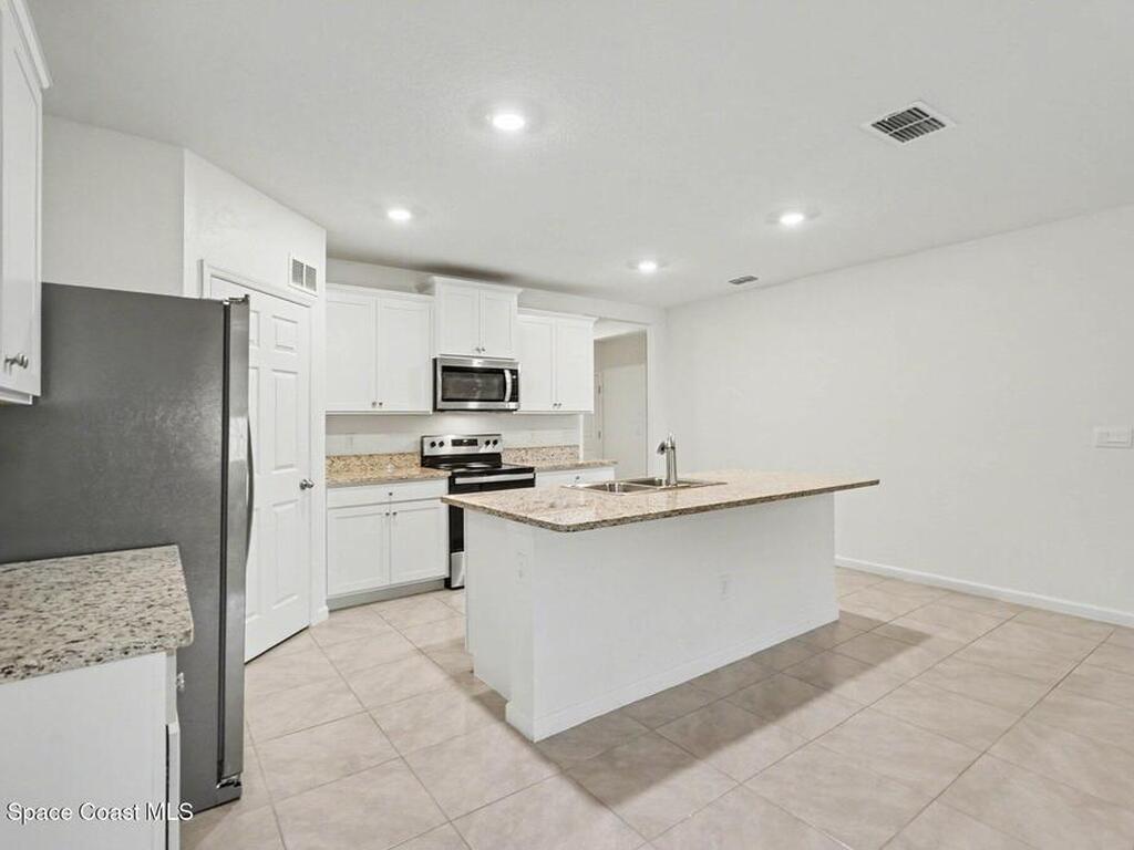 7528 Tourmaline Drive, Grant, FL 32949