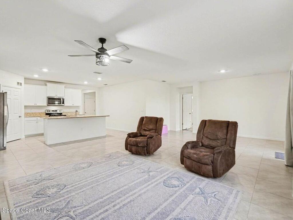 7528 Tourmaline Drive, Grant, FL 32949