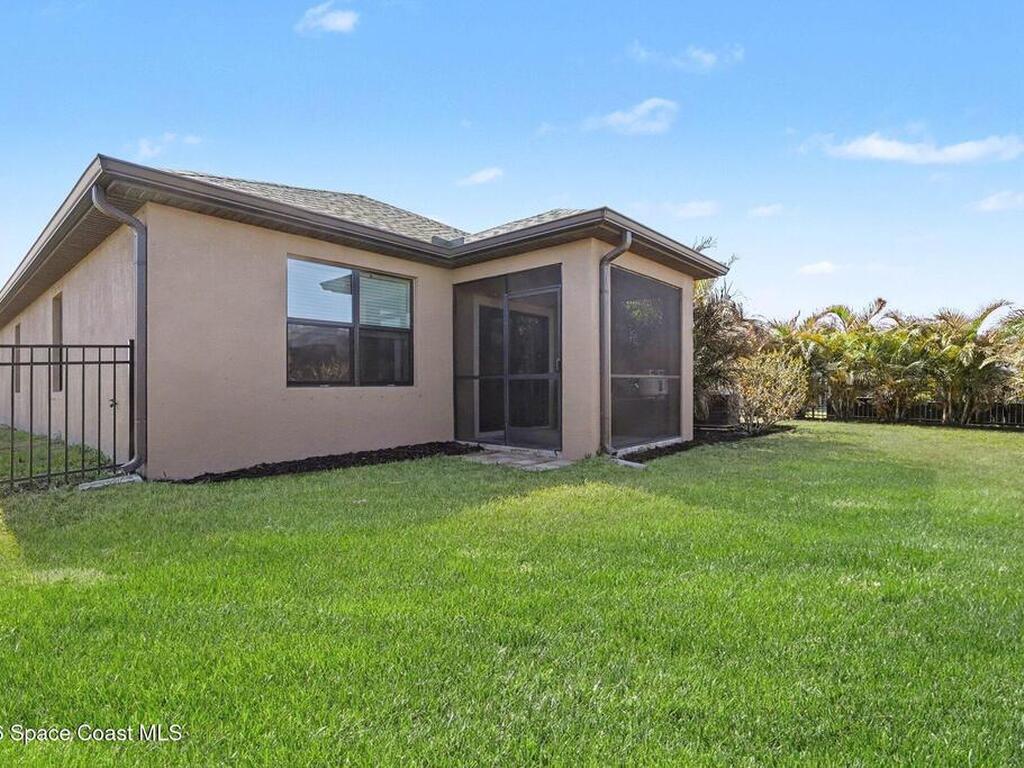 7528 Tourmaline Drive, Grant, FL 32949