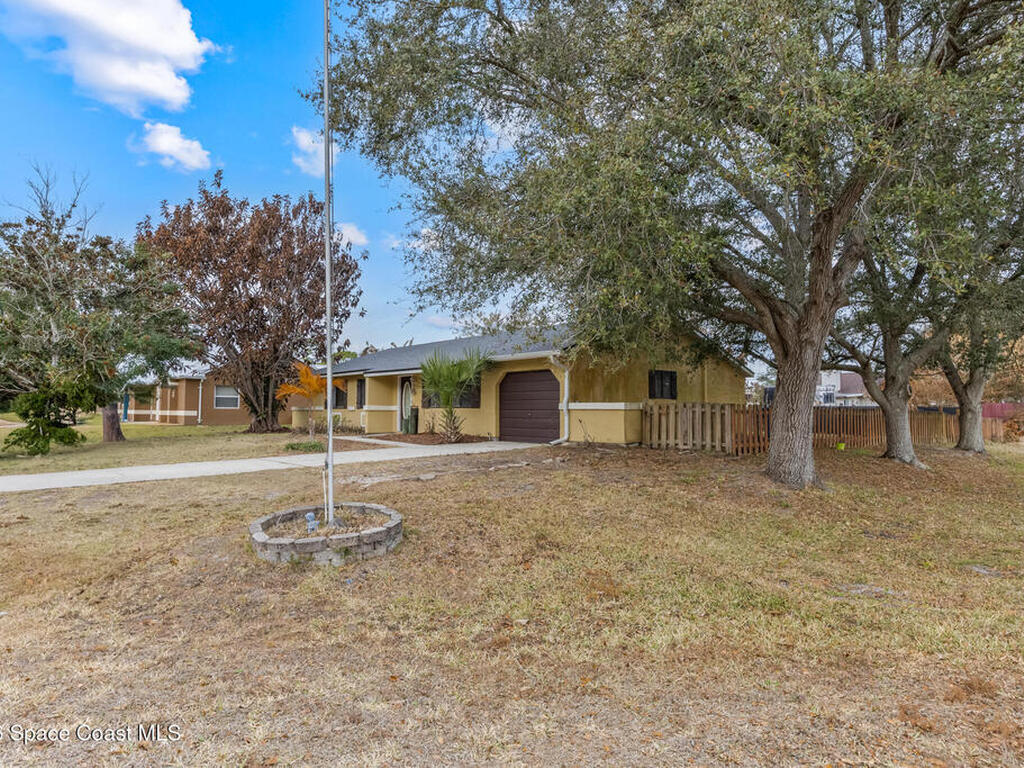 701 Rostock Circle, Palm Bay, FL 32907