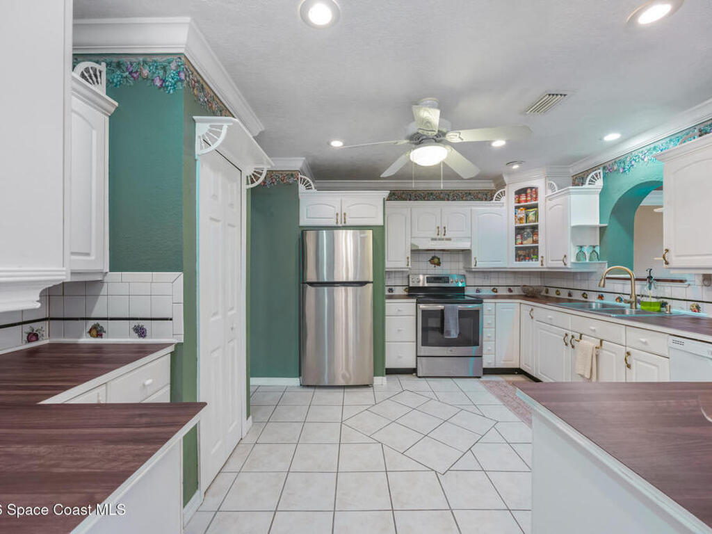 701 Rostock Circle, Palm Bay, FL 32907