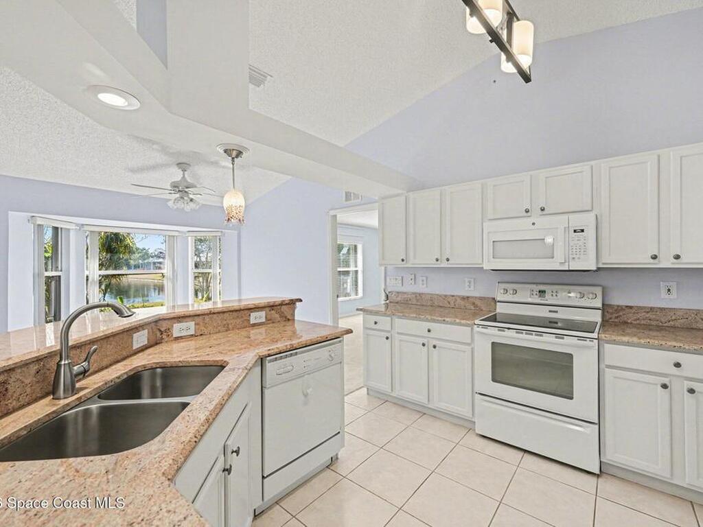 2081 Belmont Way, Melbourne, FL 32904