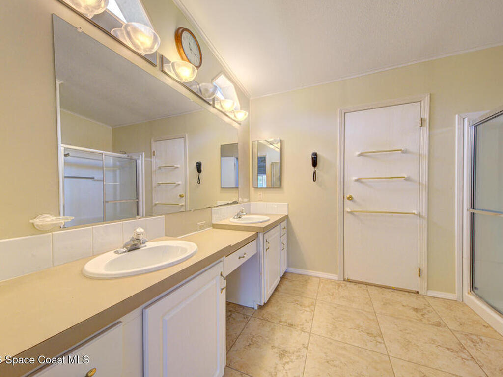 237 Sailboat Circle, Cocoa, FL 32926