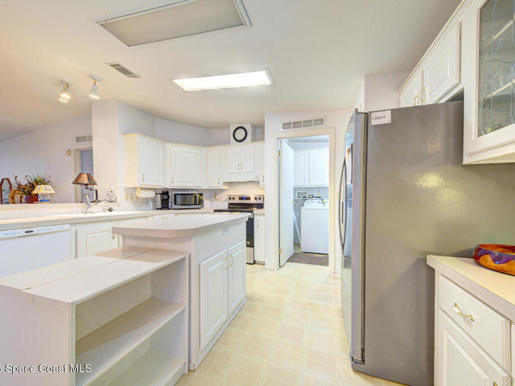 237 Sailboat Circle, Cocoa, FL 32926