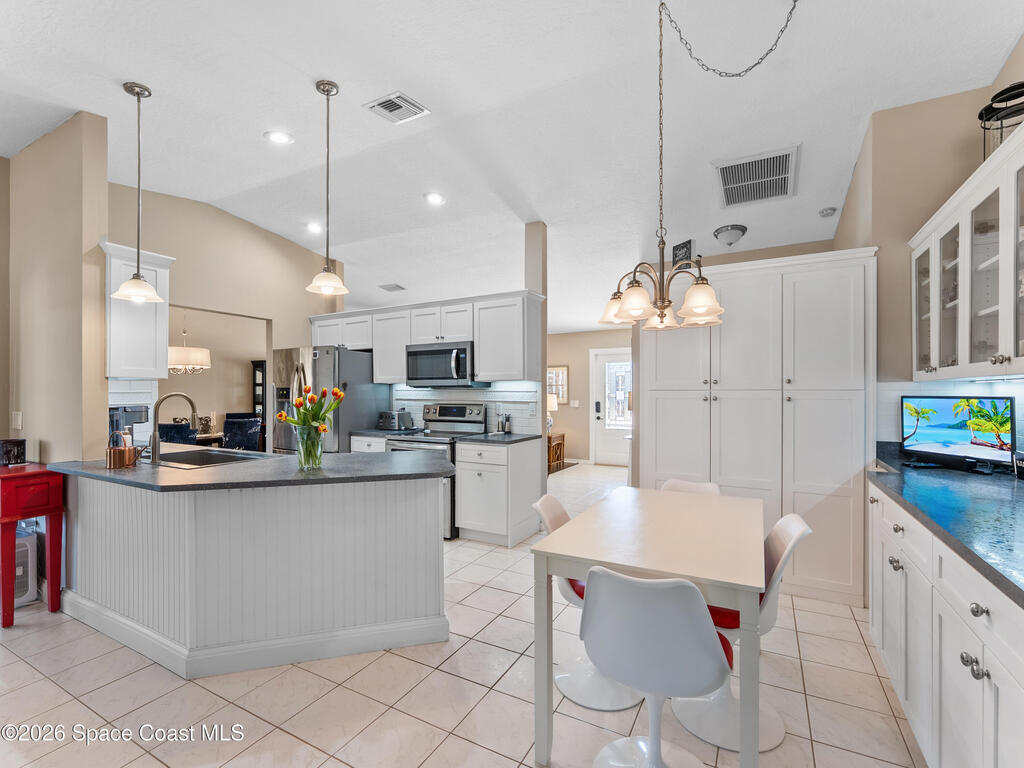 1433 Hero Street, Palm Bay, FL 32909