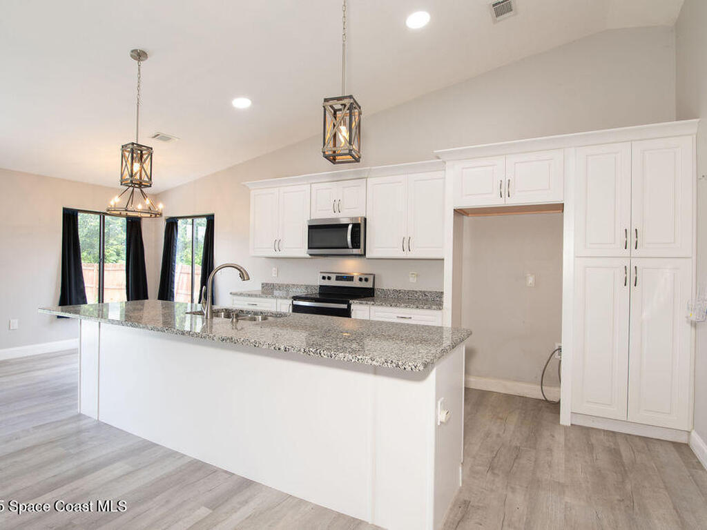 236 Maywood Avenue, Palm Bay, FL 32907