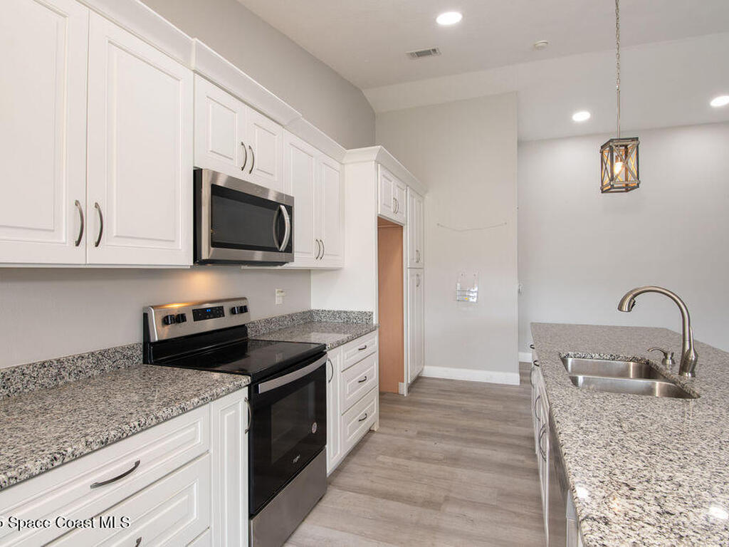 236 Maywood Avenue, Palm Bay, FL 32907