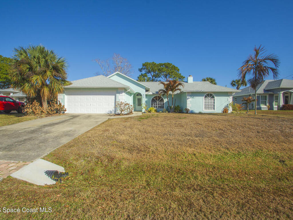 479 Lanfair Avenue, Sebastian, FL 32958