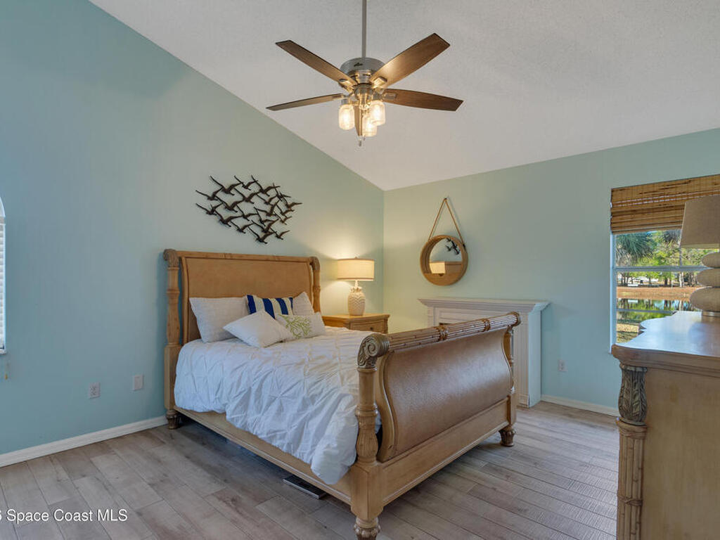 479 Lanfair Avenue, Sebastian, FL 32958