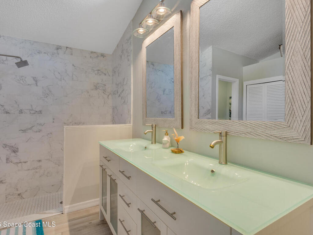 479 Lanfair Avenue, Sebastian, FL 32958