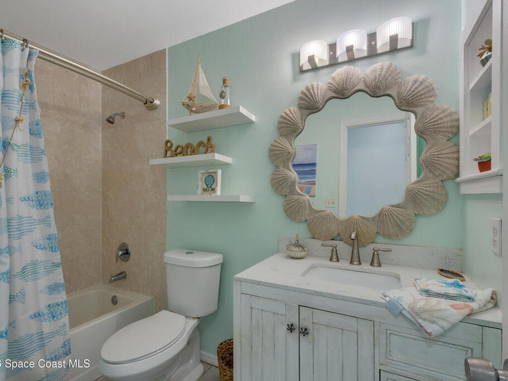 479 Lanfair Avenue, Sebastian, FL 32958