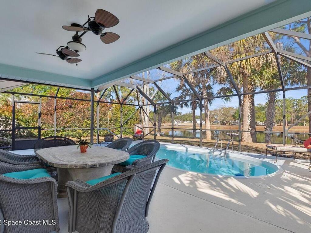 479 Lanfair Avenue, Sebastian, FL 32958