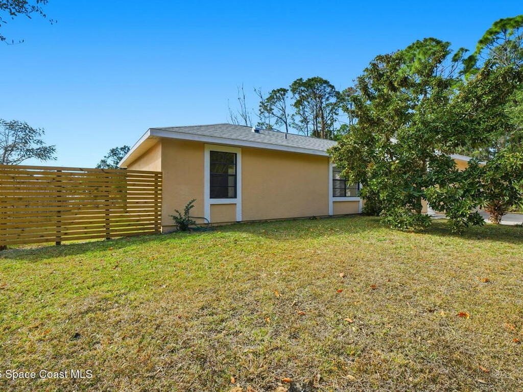 1336 Gingold Street, Palm Bay, FL 32907