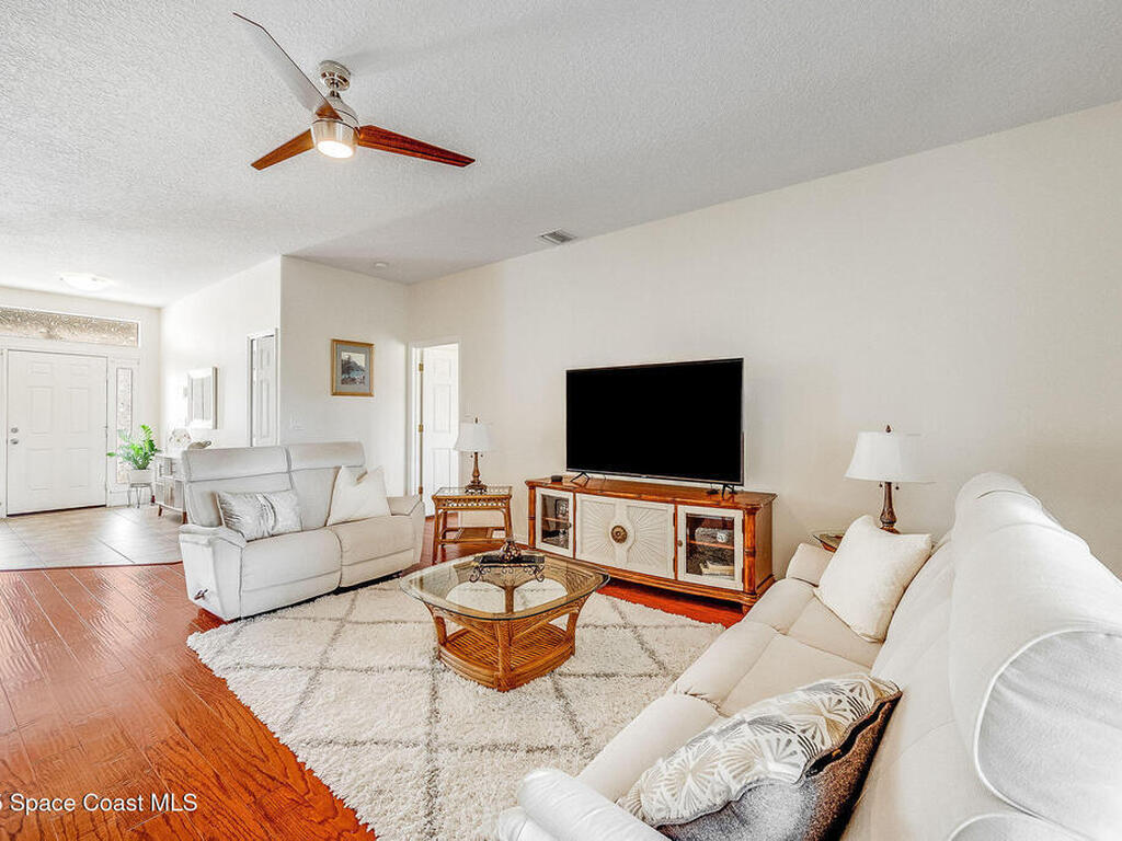 1137 Morgan Circle, Palm Bay, FL 32905