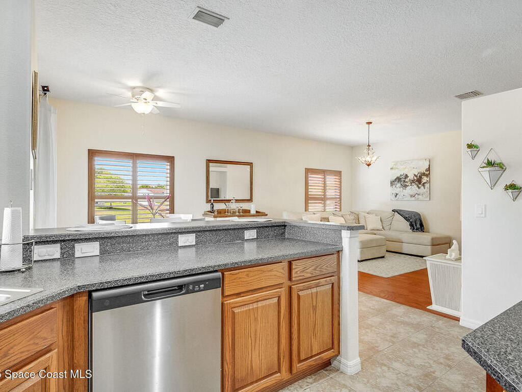 1137 Morgan Circle, Palm Bay, FL 32905