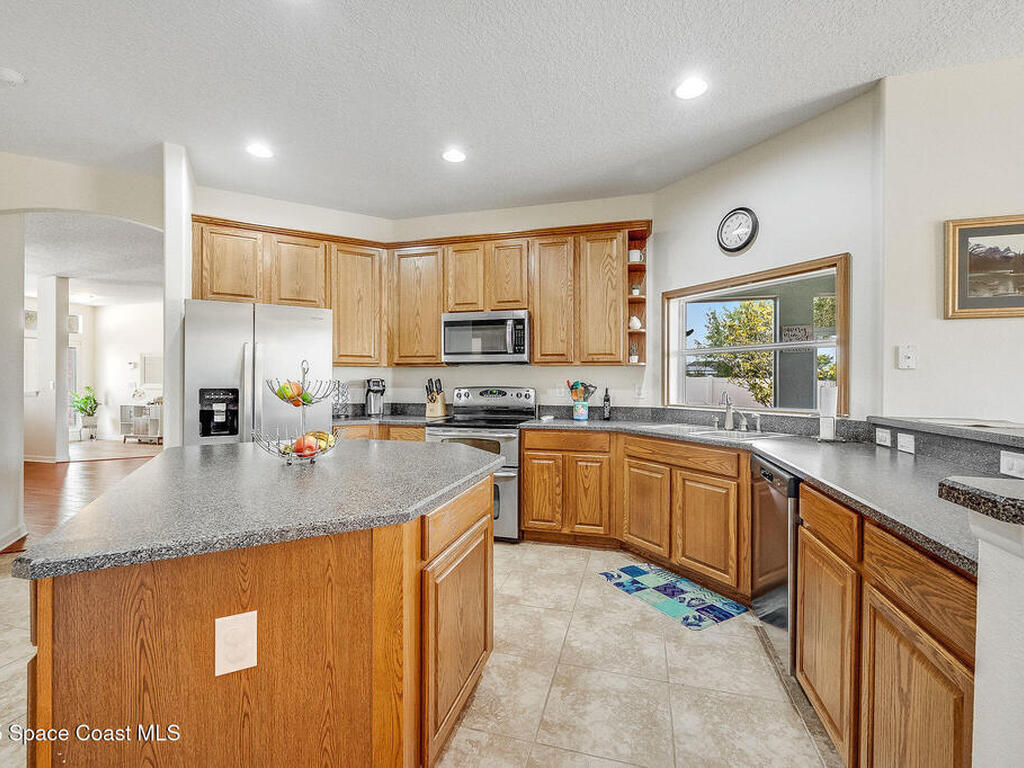 1137 Morgan Circle, Palm Bay, FL 32905