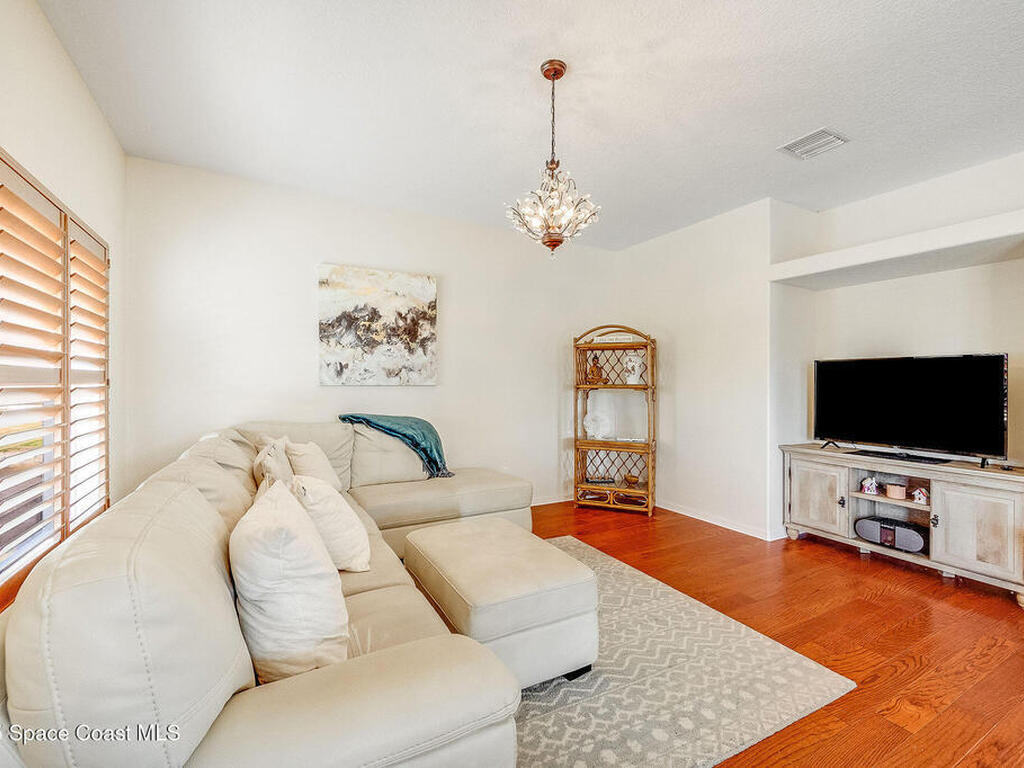 1137 Morgan Circle, Palm Bay, FL 32905